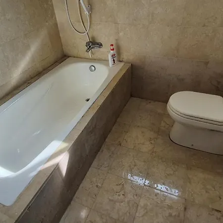 Homestay Jalan Tun Razak: Central Location Near Healthcare & Cultural Hubs Kuala Lumpur Exterior photo