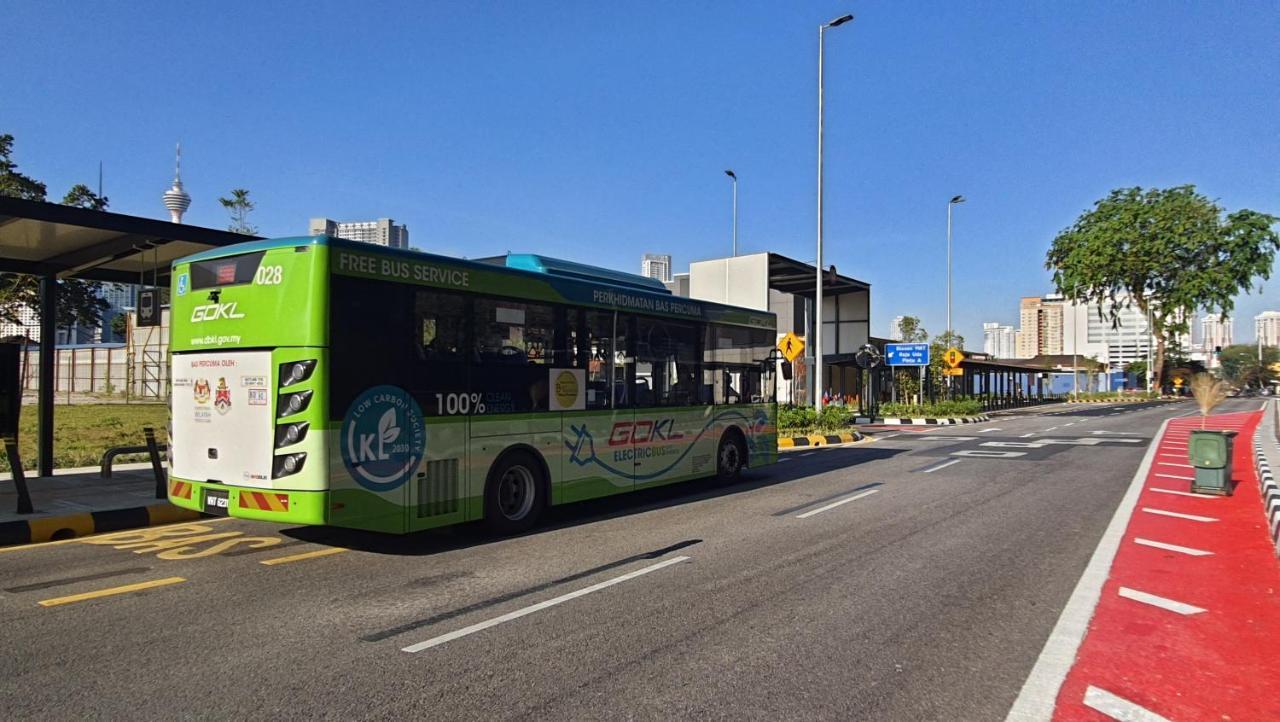 Jalan Tun Razak: Location Near Healthcare & Cultural Hubs *
