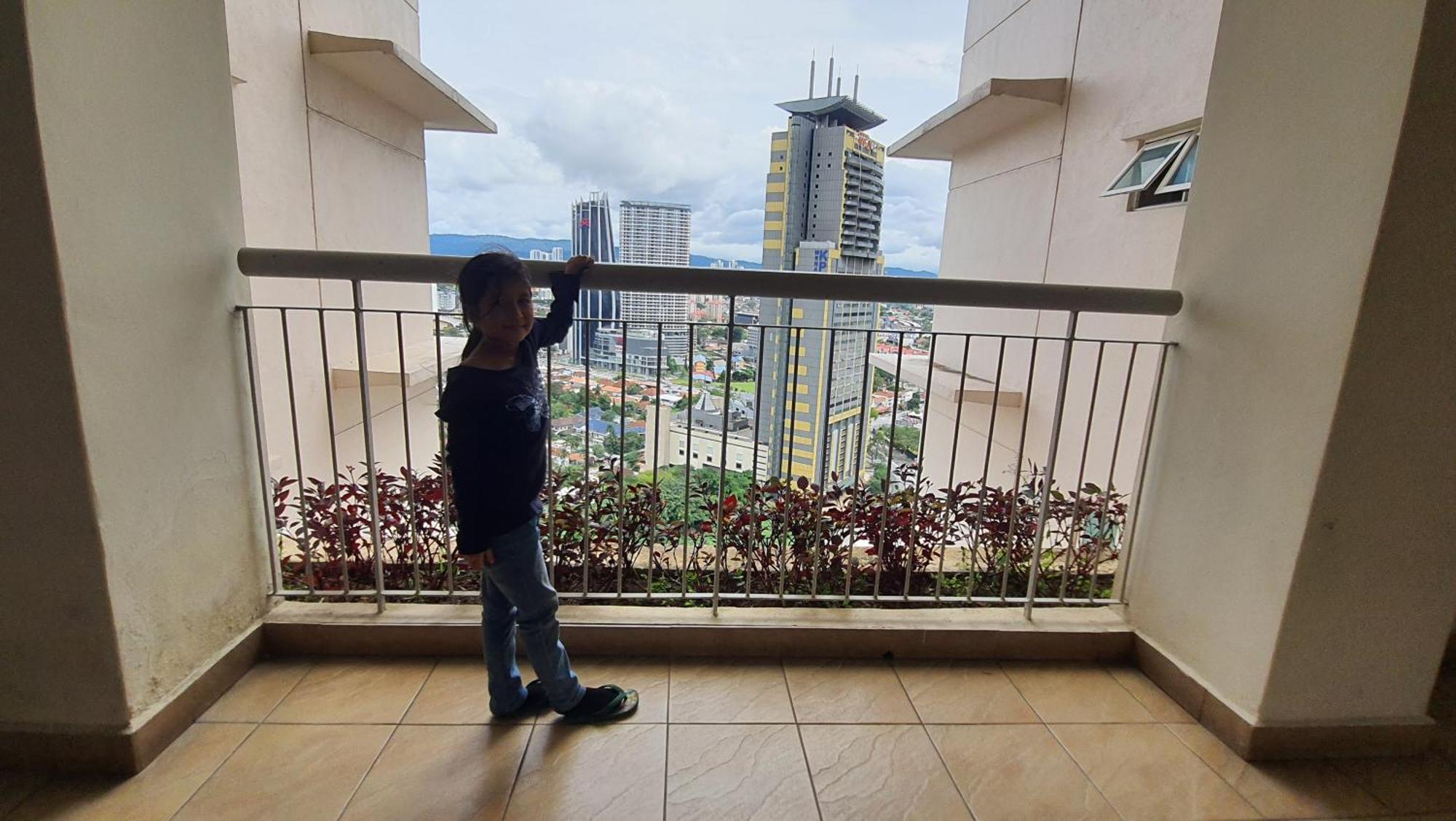 Jalan Tun Razak: Location Near Healthcare & Cultural Hubs *