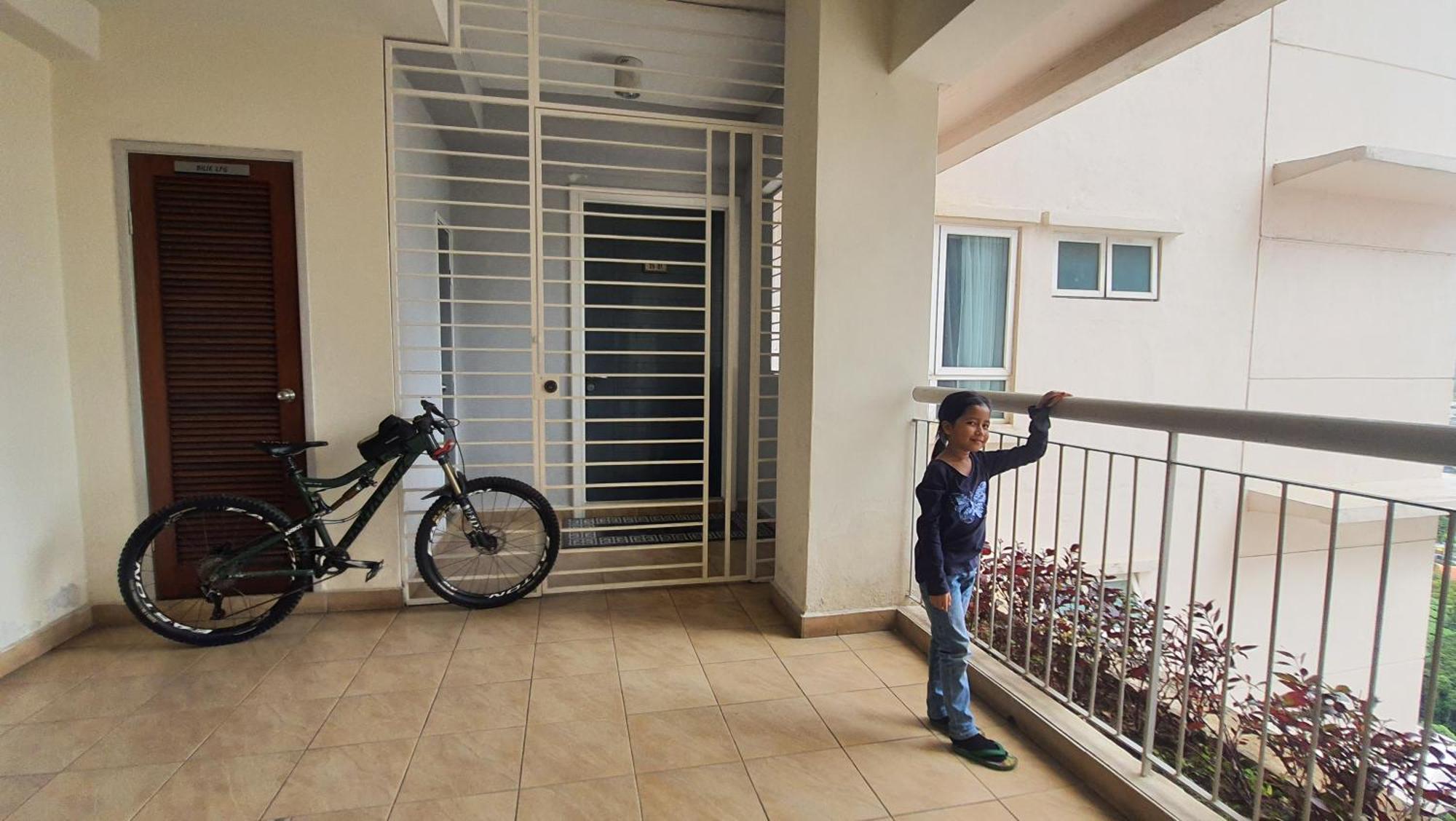 Jalan Tun Razak: Location Near Healthcare & Cultural Hubs *
